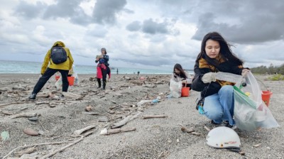 七星潭啟動臨海植群「宮脇法」復育，　營造親人的森林生態。